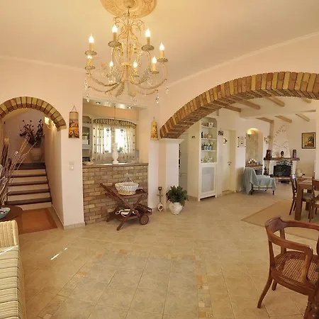 Romantica Villa