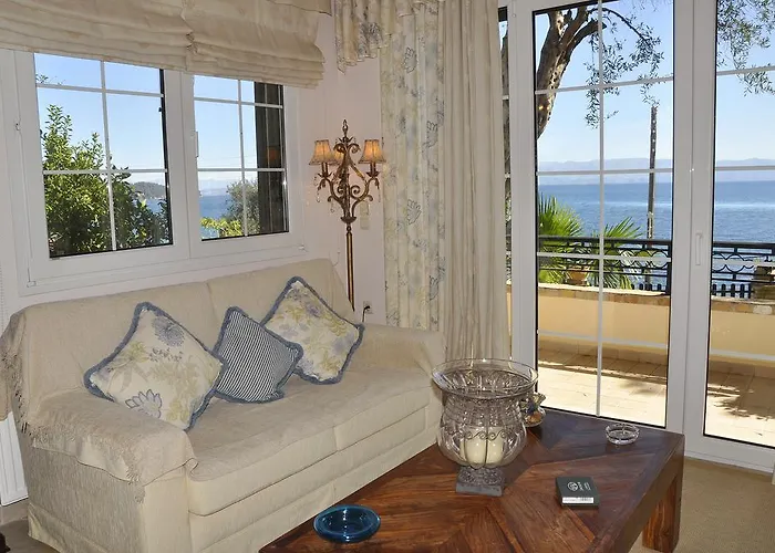 Romantica Villa *
