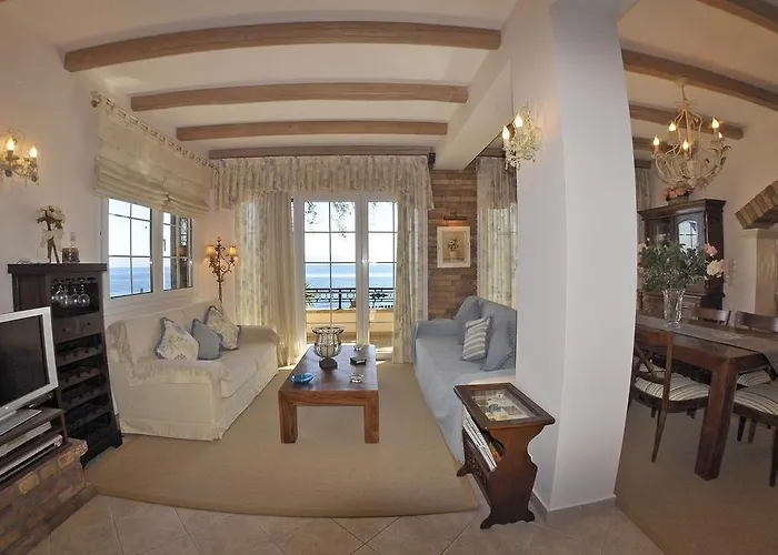 Romantica Villa *