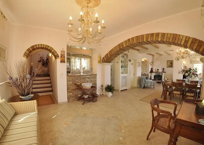 Romantica Villa