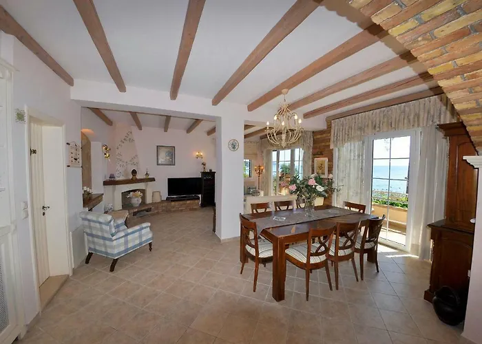 Villa Romantica Perama (Corfu)