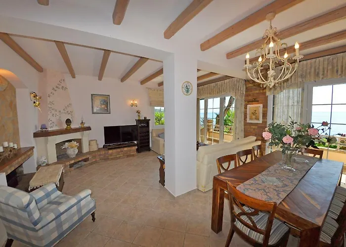 Romantica Villa Perama (Corfu)