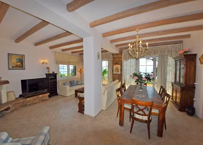 Villa Romantica